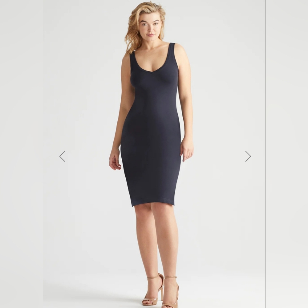 YUMMIE Black 2-WAY SMOOTHING tank DRESS WITH SIDE SLIT Small Like new